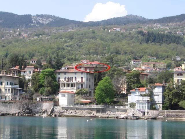 Apartments Rezine Lovran Exterior foto