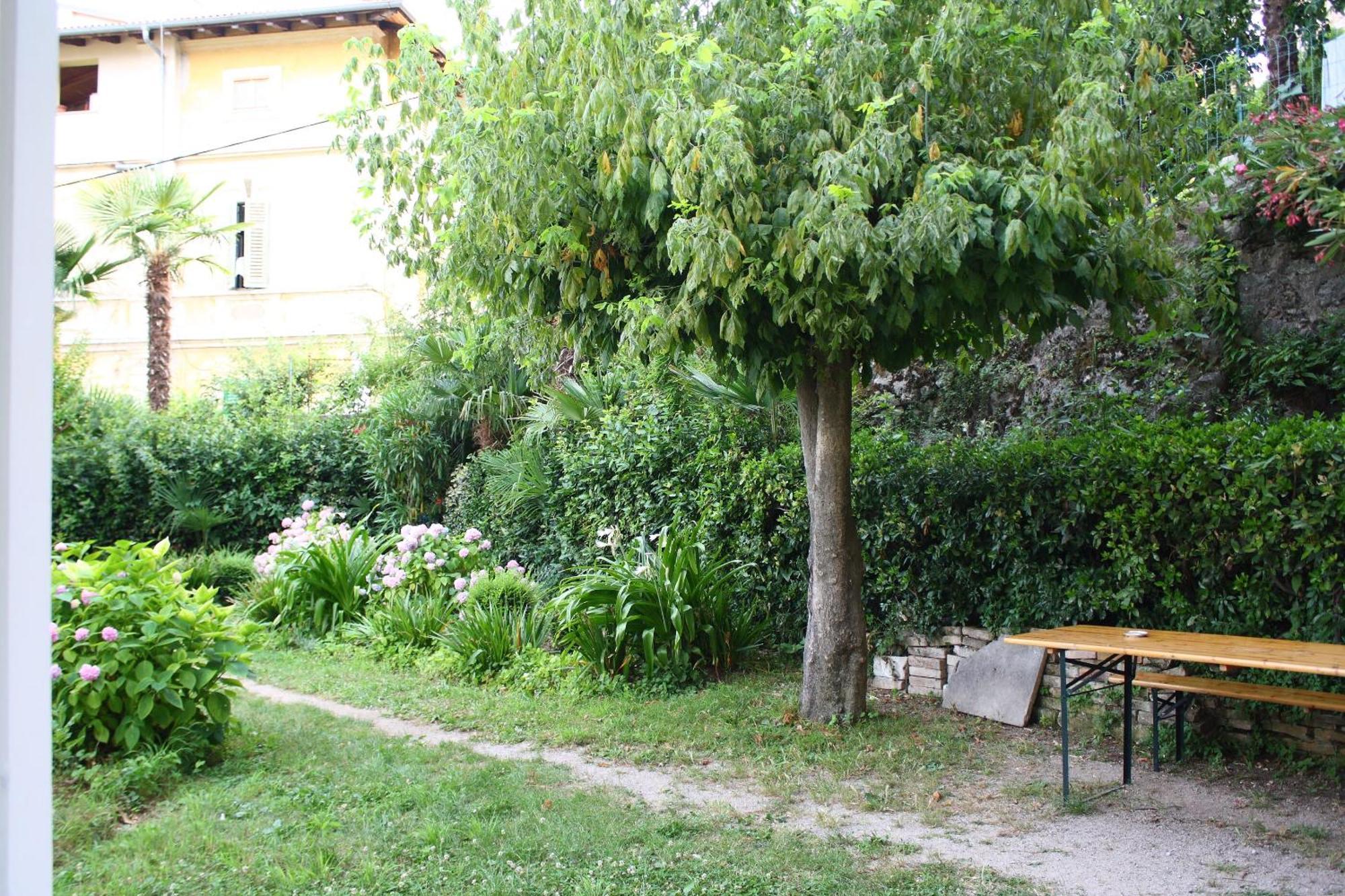 Apartments Rezine Lovran Exterior foto